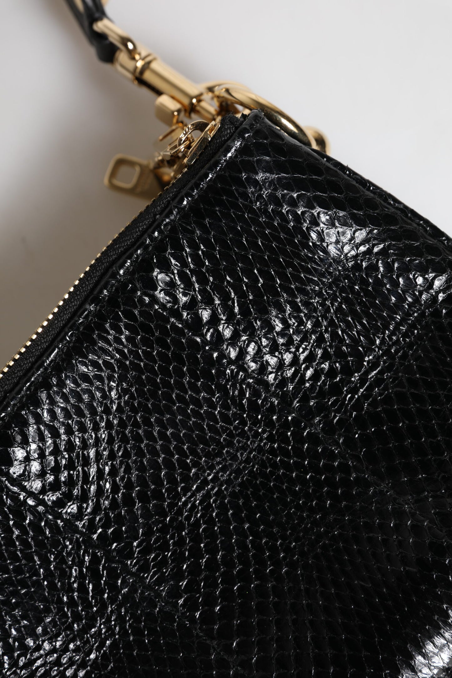 Dolce & Gabbana laukku - Black Exotic Leather Shoulder Sling Clutch Bag
