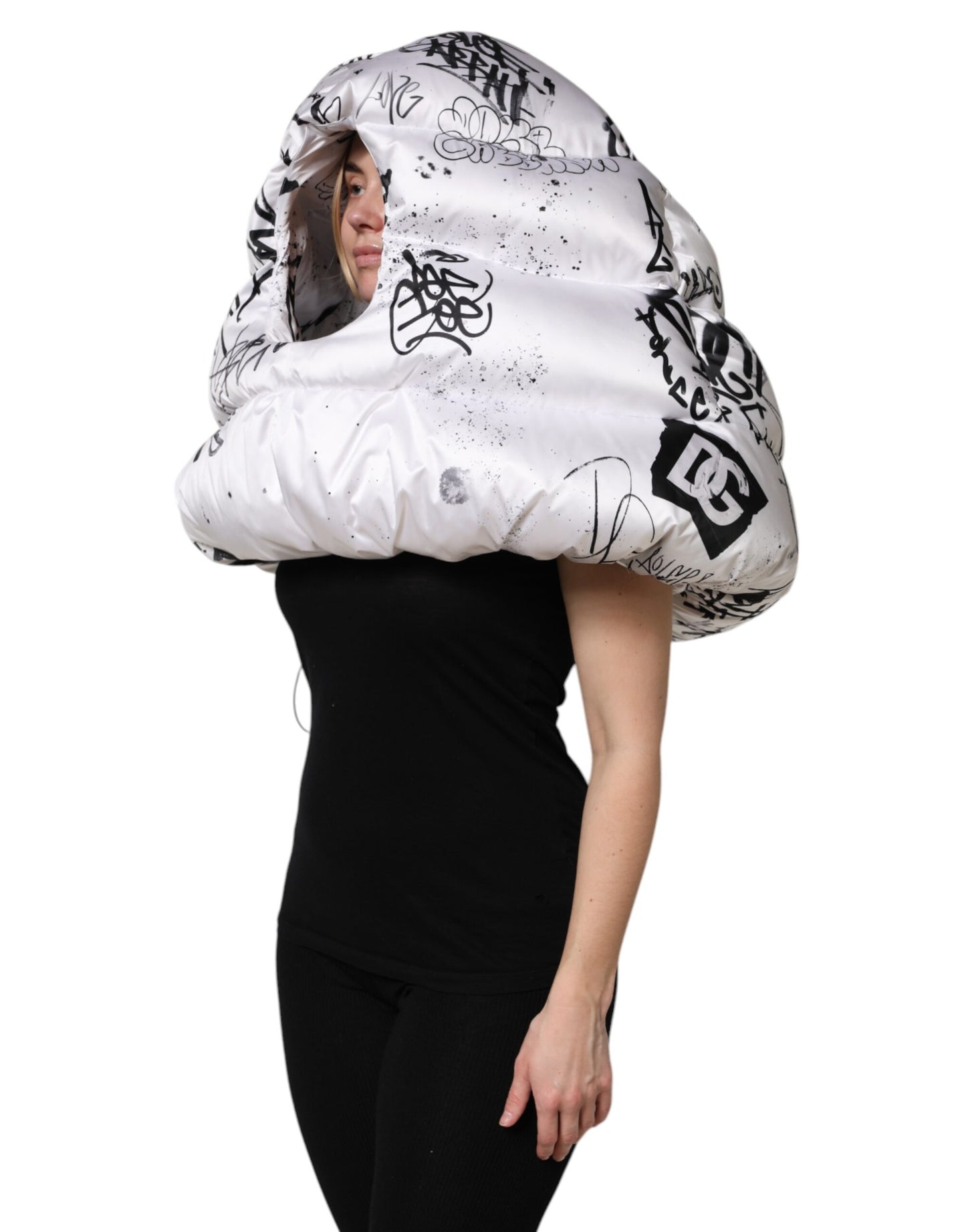 Dolce & Gabbana rohkea hattu / päähine - White Polyester Printed Hood Quilted Hat
