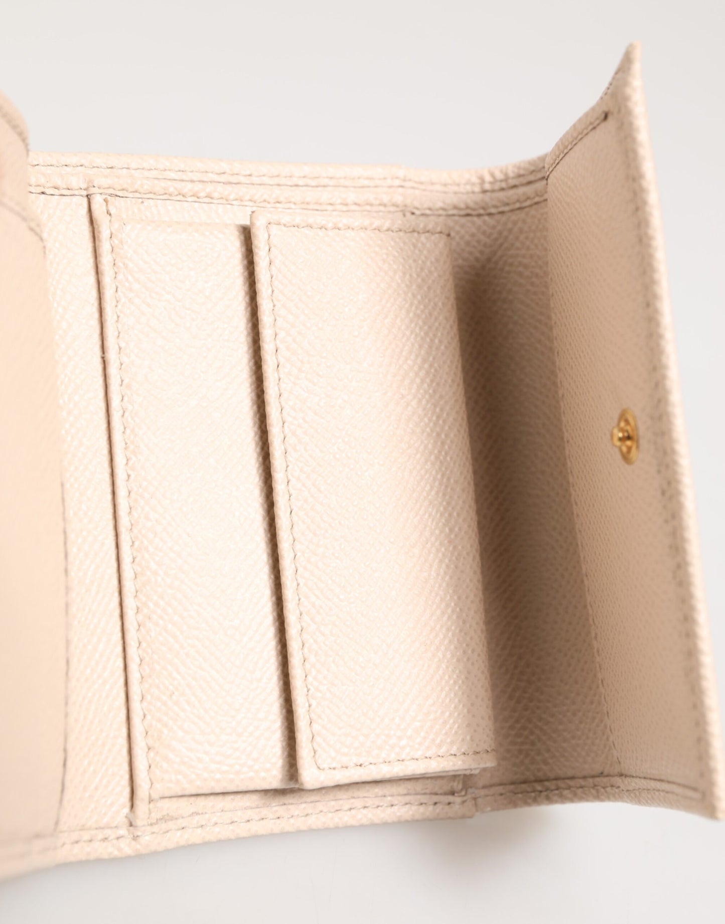 Dolce & Gabbana lompakko Light Pink Calf Leather DG Logo French Flap Wallet