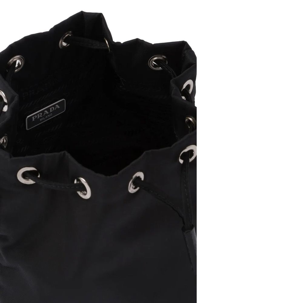 Prada laukku - Black Nylon Handbag